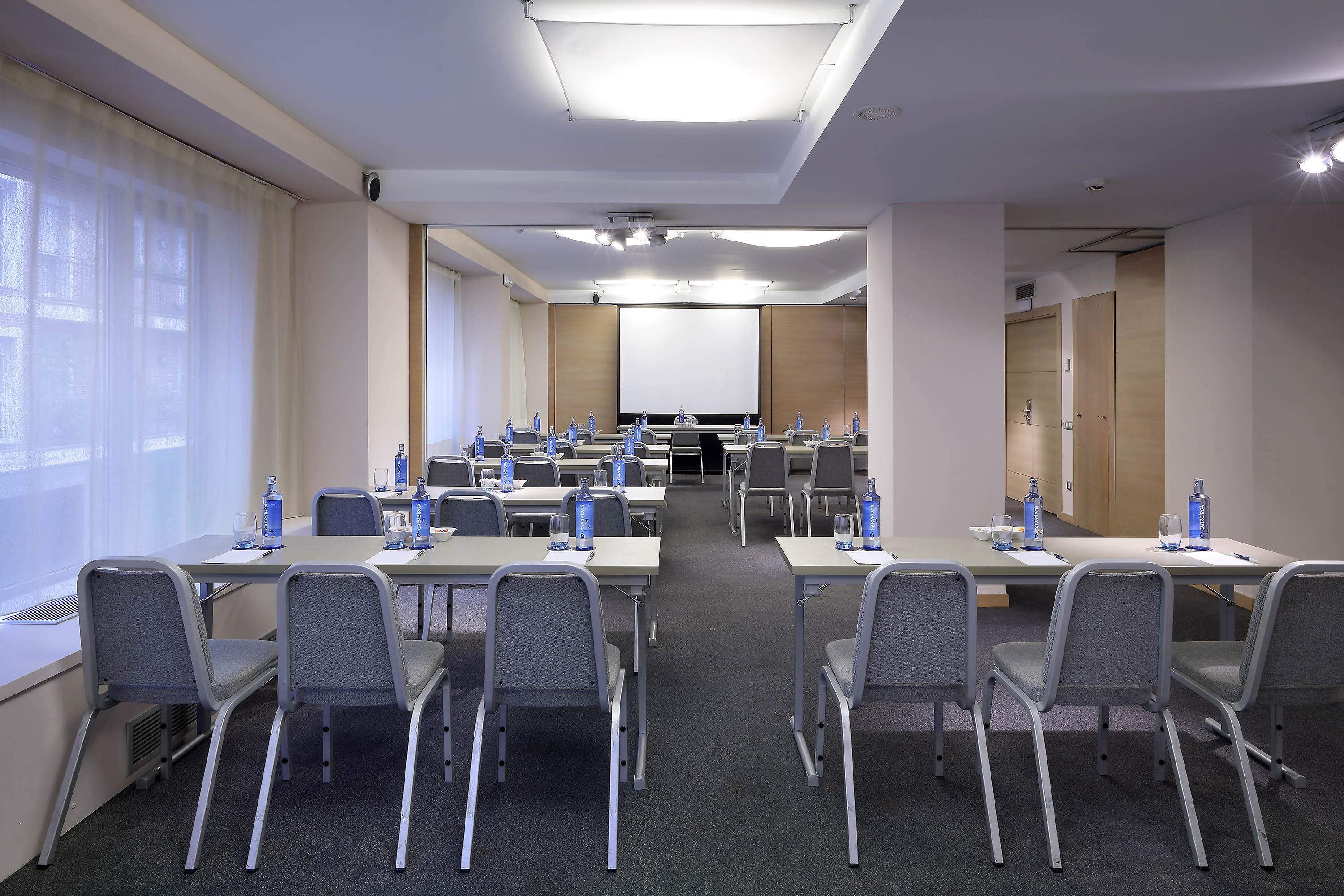Hotel Hesperia Bilbao Extérieur photo