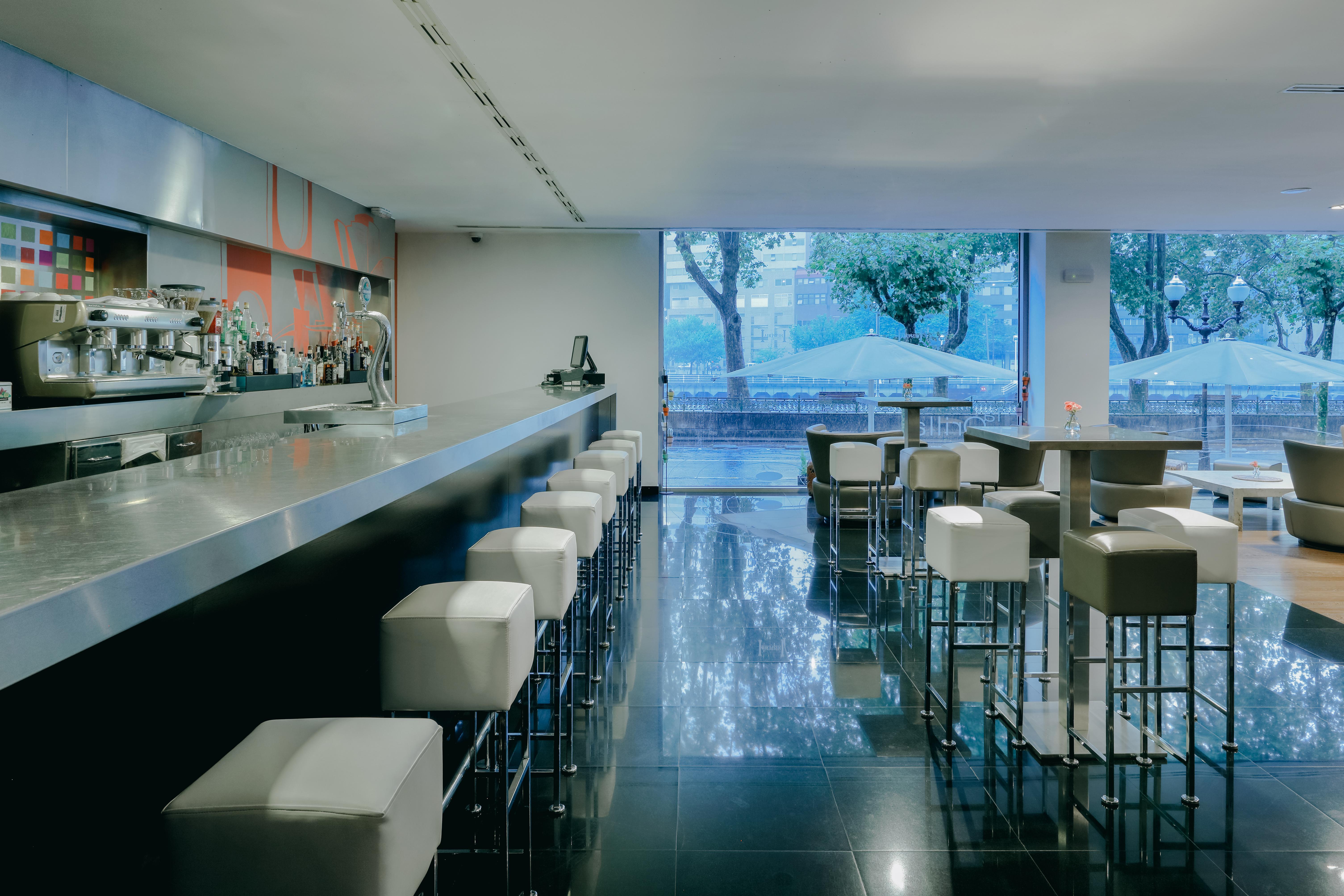 Hotel Hesperia Bilbao Extérieur photo