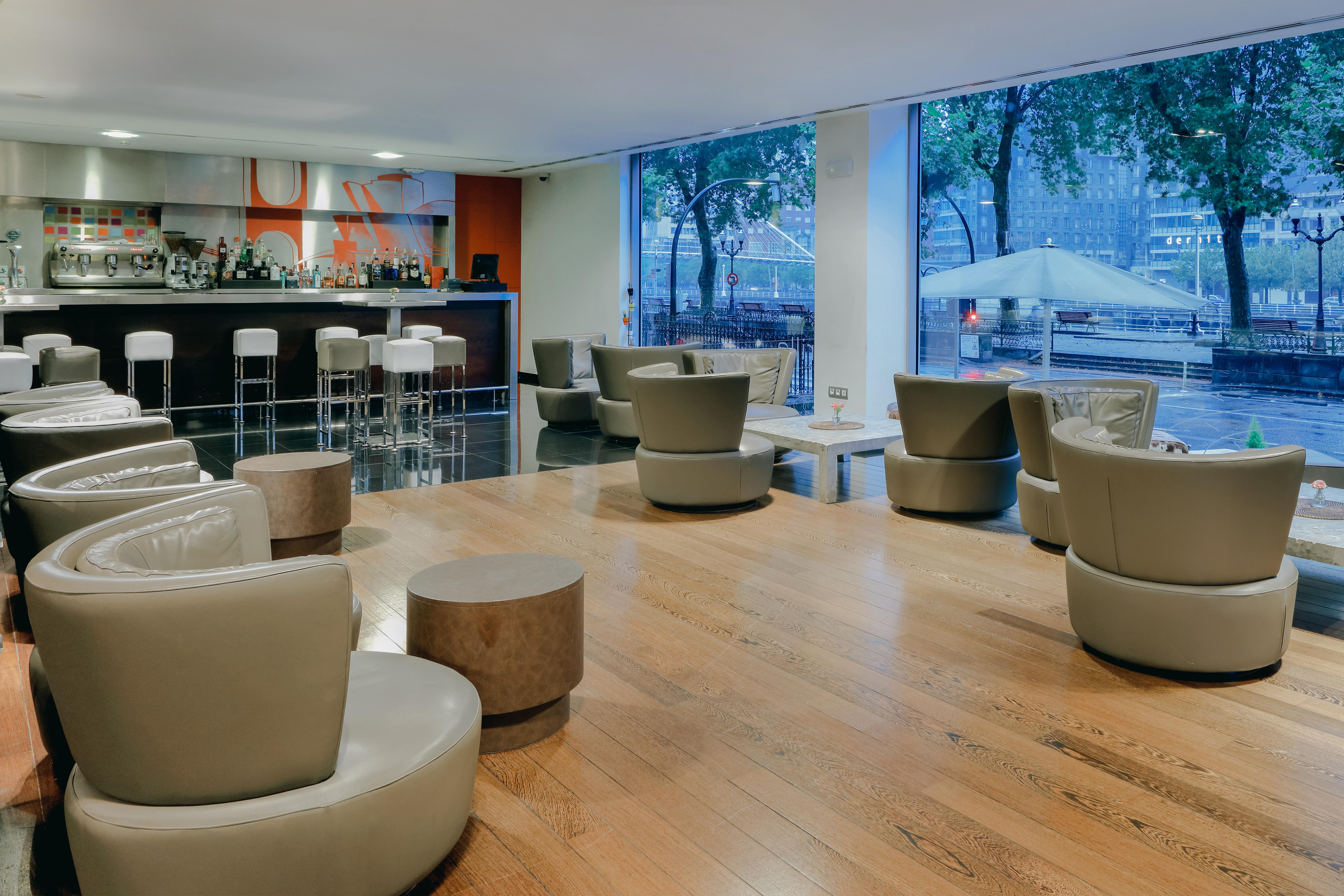 Hotel Hesperia Bilbao Extérieur photo